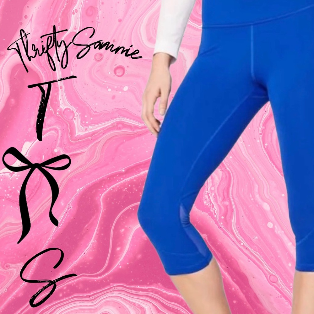 EUC LULULEMON CAPRIS 6 Blue Leggings FAST AS LIGHT